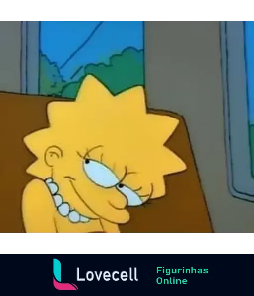 Lisa Simpson com expressão sugestiva, sentada em um banco dentro de um veículo, com uma expressão astuta e sorridente, olhando para o lado.