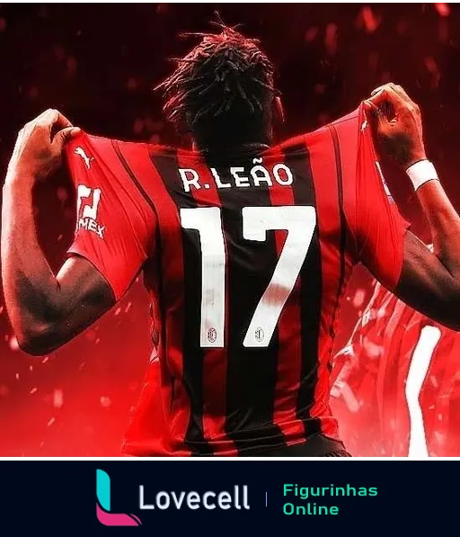 Figurinha do jogador R. Leão de costas, vestindo a camisa 17 vermelha e preta do Milan sobre um fundo vibrante vermelho.