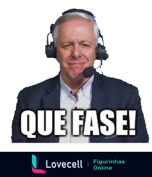 Figurinha de homem expressando surpresa e desalento com texto 'QUE FASE!' durante evento esportivo