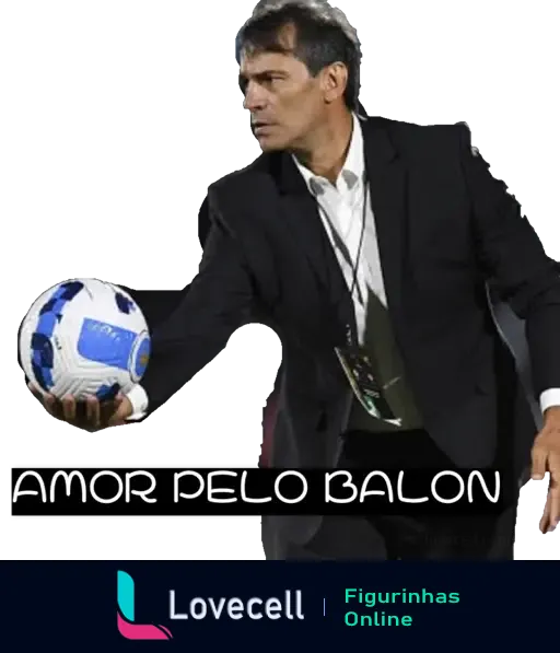 Homem de traje formal segurando bola de futebol com expressão séria, demonstrando paixão pelo esporte, com a mensagem 'Amor pelo Balon' ao fundo