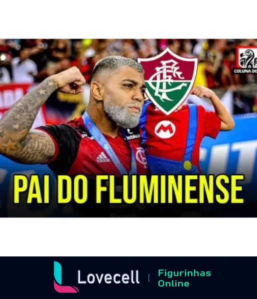 Jogador do Flamengo comemorando provocativamente, exibindo tatuagens e músculos, frente ao símbolo do Fluminense, com legenda 'Pai do Fluminense', destacando a rivalidade entre os times.