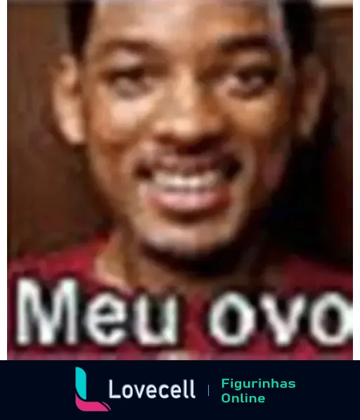 Imagem de um homem sorridente com a legenda 'Meu ovo'. A foto está ligeiramente desfocada, destacando o rosto com uma expressão neutra.