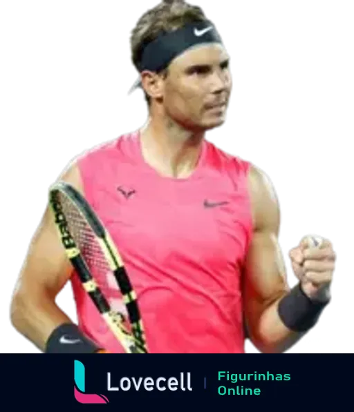 Rafael Nadal comemorando uma vitória em quadra de tênis, vestindo camiseta rosa e bandana azul, segurando raquete, expressão de determinação e triunfo