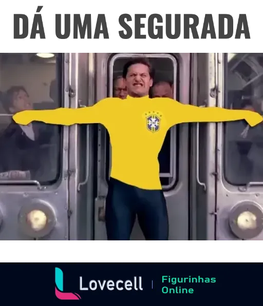 Pessoa empolgada com a camisa da Seleção Brasileira de Futebol bloqueando porta de metrô, demonstrando entusiasmo para o jogo