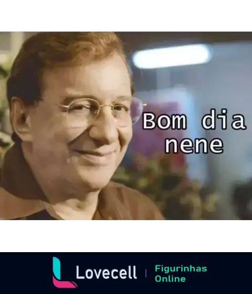 Figurinha com homem sorridente de cabelos castanhos e óculos, num café ou livraria, com o texto 'Bom dia nene' em branco sobre fundo desfocado