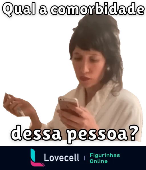 Mulher em robe branco olhando pensativa para o celular com texto questionando sobre comorbidade