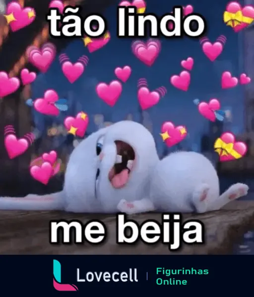 Um personagem animado branco deitado de costas com o rosto para cima, cercado por corações flutuantes rosa. Texto no topo: 'tão lindo'. Texto na parte inferior: 'me beija'.