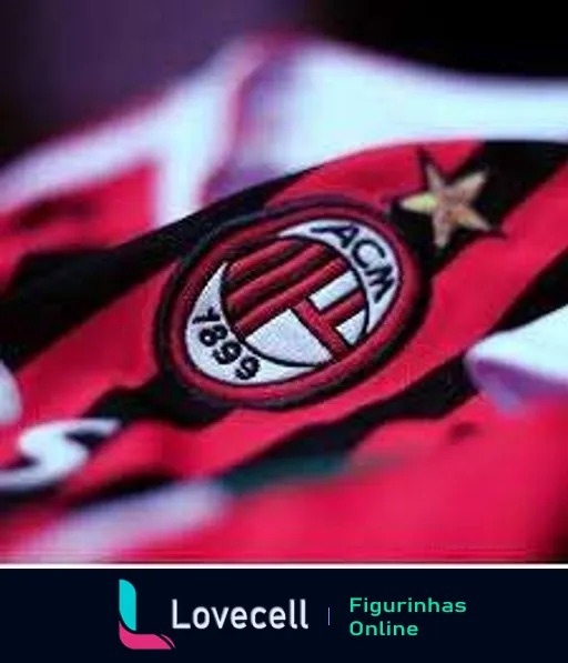 Emblema do AC Milan com logotipo 'ACM' e ano de fundação 1899 em fundo vermelho e preto