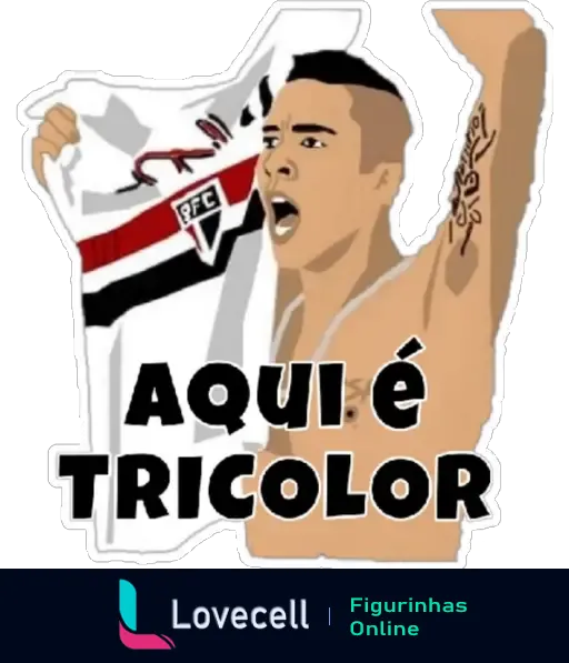 Fã comemorando e segurando camisa do São Paulo Futebol Clube com a frase 'Aqui é Tricolor' exibindo orgulho e paixão pelo time