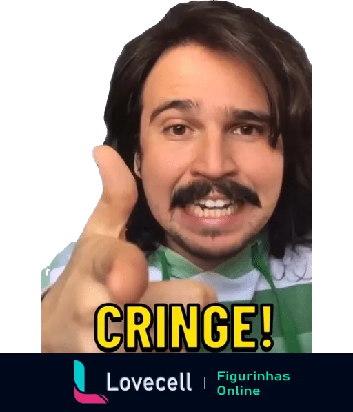 Homem de cabelo preto e bigode usando camisa verde fazendo sinal de positivo com expressão irônica, com a palavra 'CRINGE!' escrita em destaque acima dele