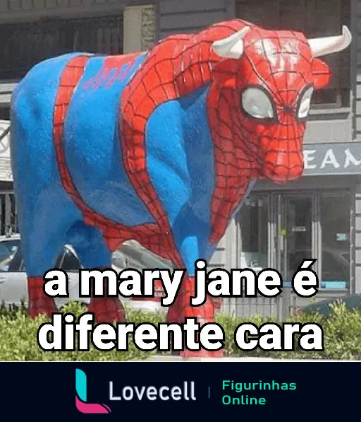 Vaca pintada como o Homem Aranha com a frase 'a mary jane é diferente cara' escrita abaixo.