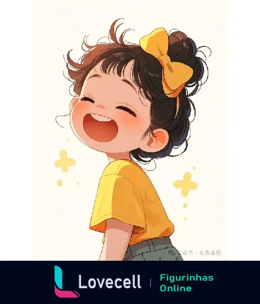 Menina anime kawaii com laço amarelo no cabelo, sorrindo amplamente, vestindo camiseta amarela e fundo claro com detalhes florais.