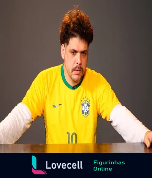 Pessoa com expressão séria e determinada, vestindo camisa do Brasil com gola verde e número 10, Choque de Cultura.