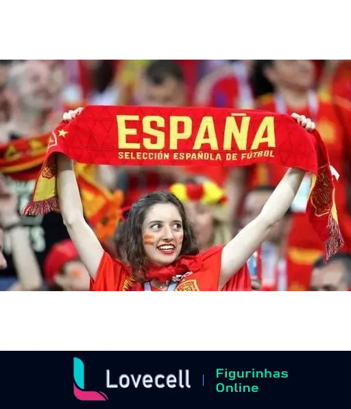 Torcedora empolgada da Espanha com cachecol vermelho 'ESPAÑA Selección Española de Fútbol', rosto pintado com as cores da bandeira