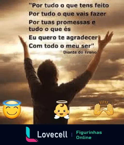 Pessoa com braços levantados ao céu em sinal de gratidão com texto sobre gratidão a Deus pelas Suas promessas e feitos.